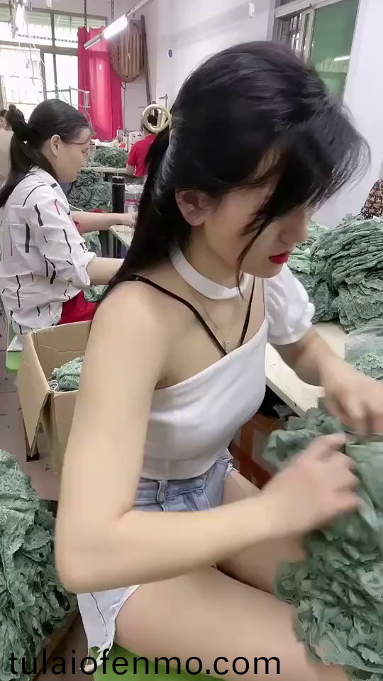 国产末成年呦交在线
